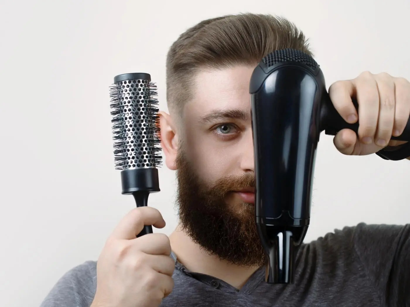 The Best Hair Styling Powders to Transform Your Look: Tips & Tricks - OBRO